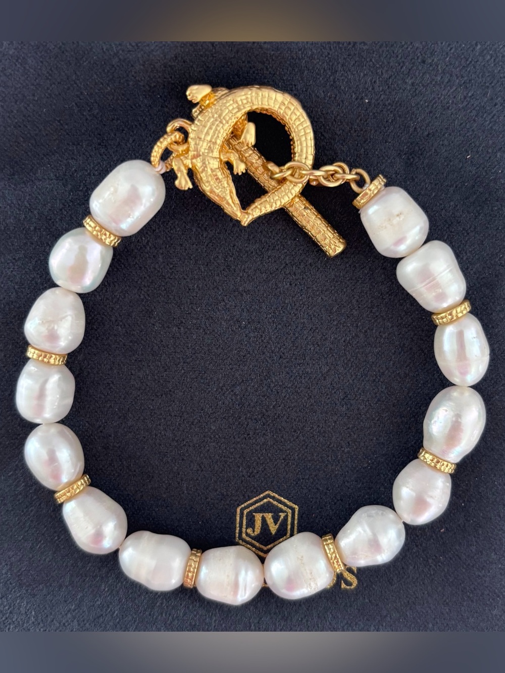 NWOT Julie Vos Alligator Pearl Bracelet - Picture 2 of 4